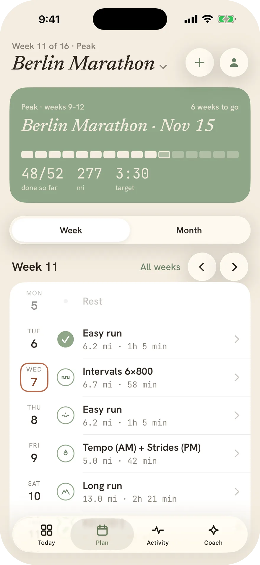 Stopa’s Plan tab: the peak phase of a Berlin Marathon block and week 11 day by day, with a tempo and strides double on Friday.